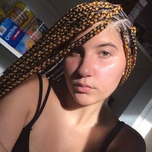 Meet your Posher, Stephanie